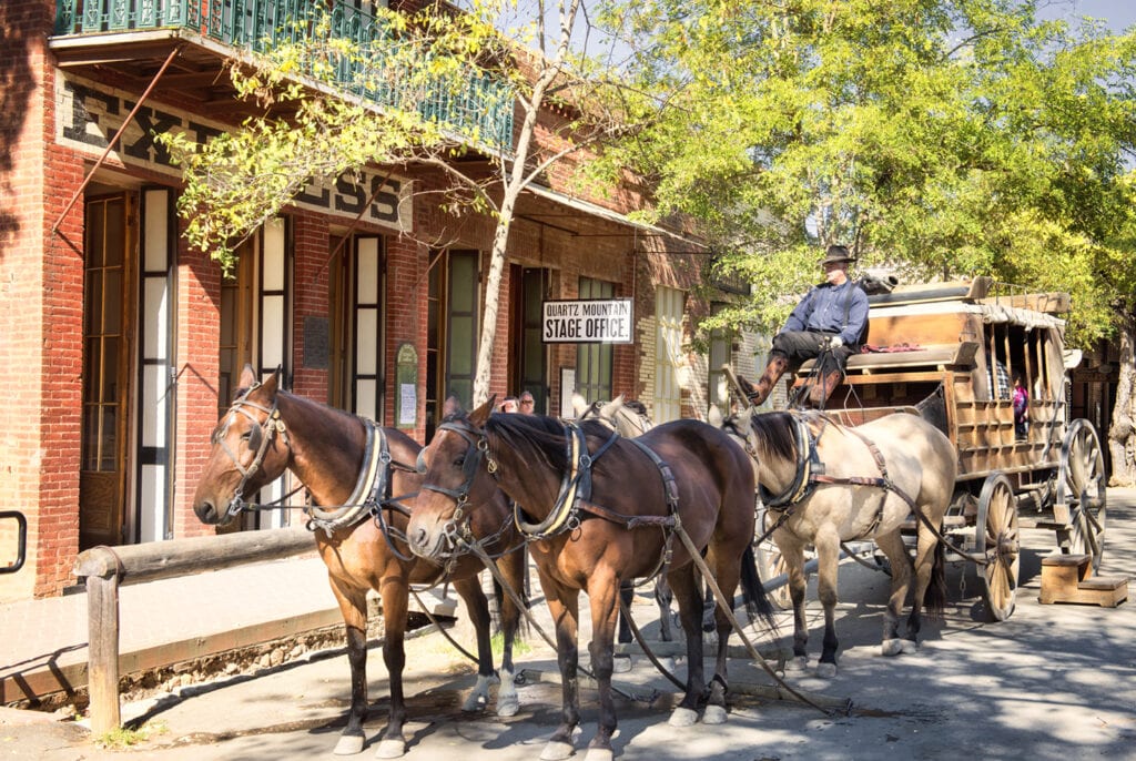 Stagecoach at Columbia State Historic Park, courtesy of Visit Toulumne County