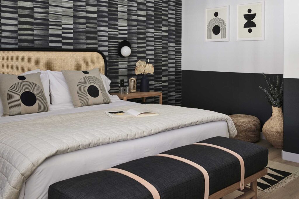 San Luis Creek Lodge king guest room