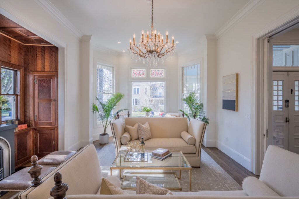 Living room of The George