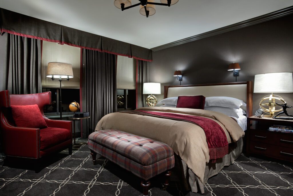 Guest room at the Los Angeles Athletic Club