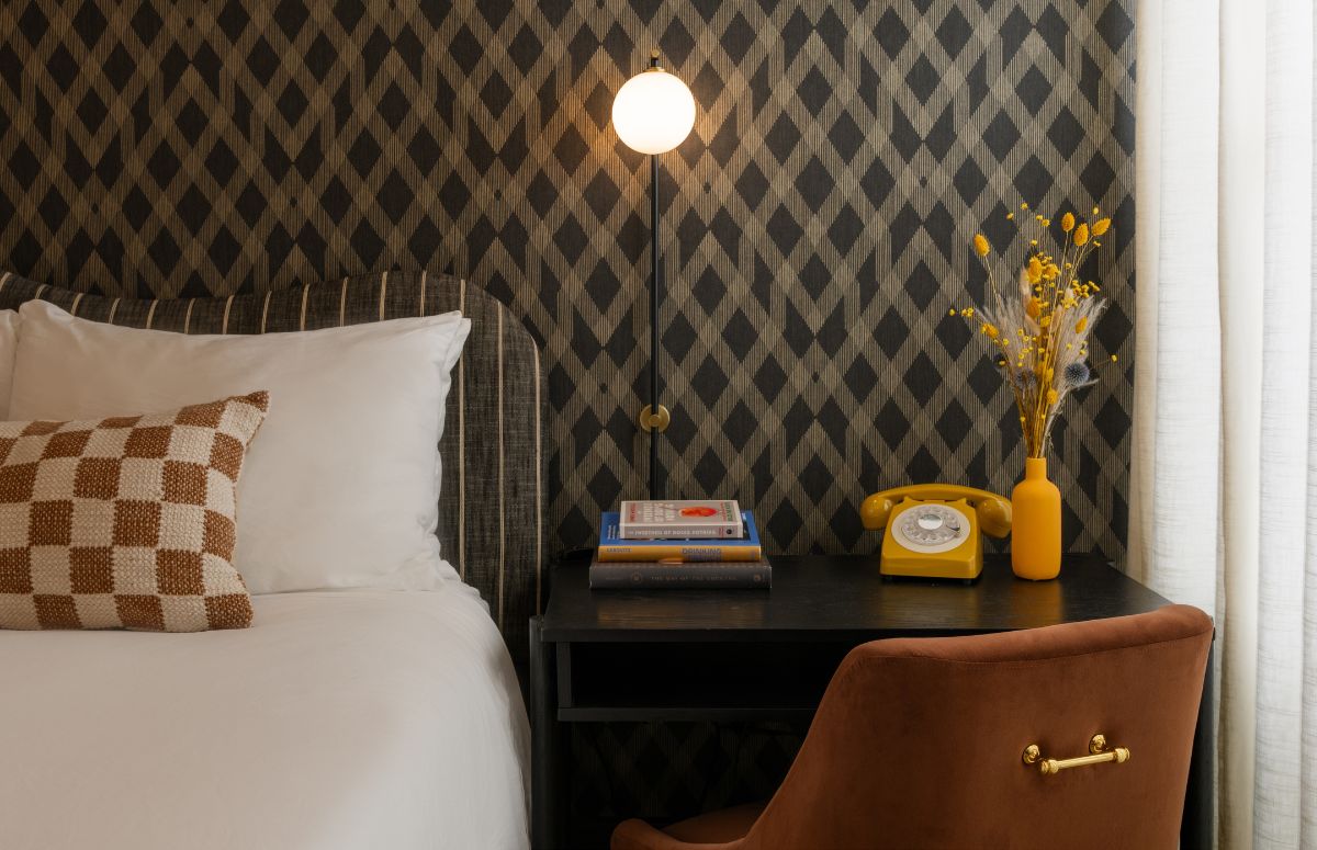 Pierrot Room at Petit Soleil