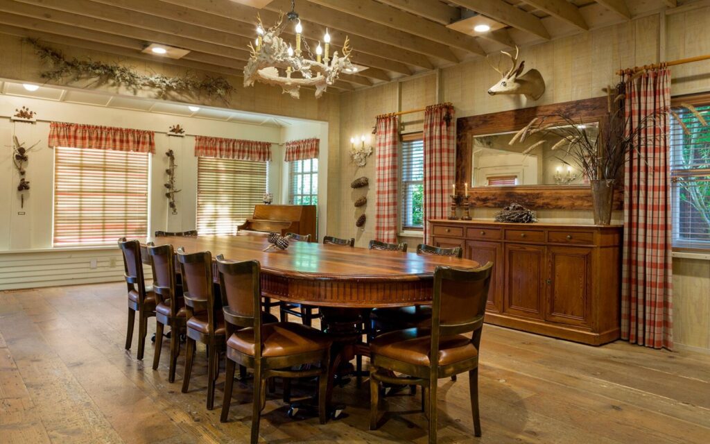 Riffe’s Meeting House at the Tallman Hotel