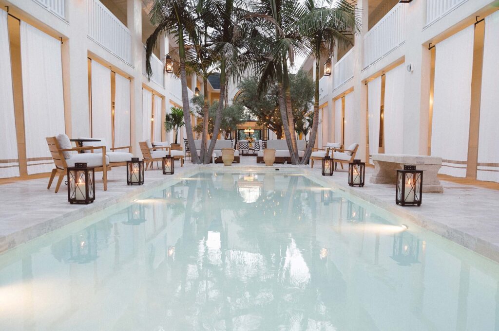 The reflecting pool at Cara Hotel