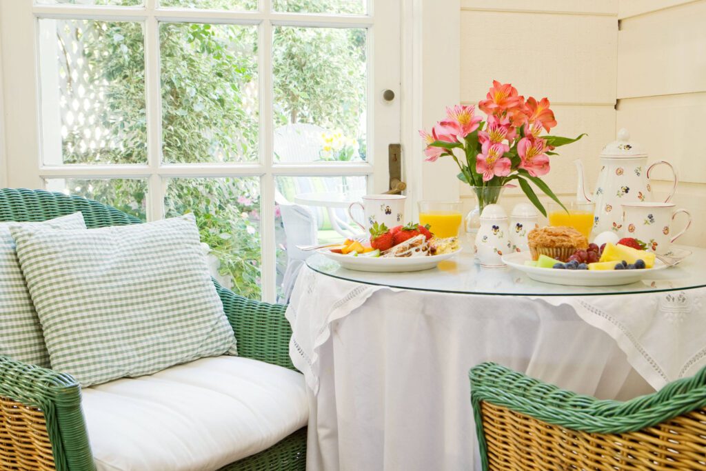 Breakfast at the Channel Road Inn