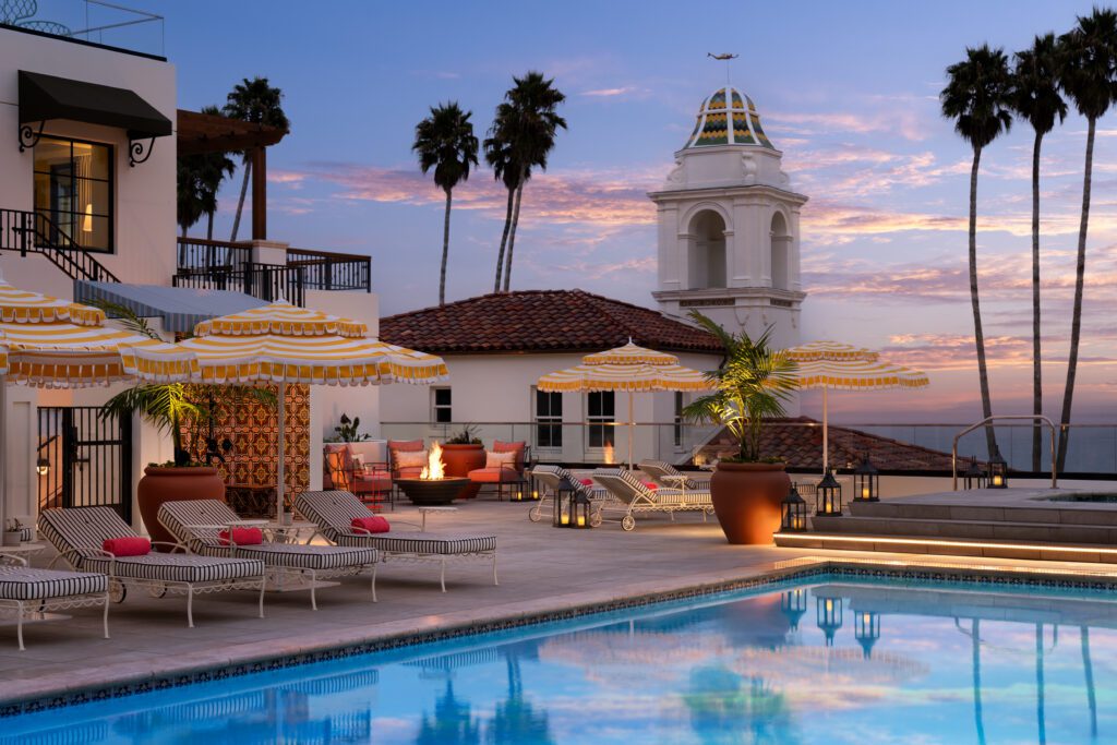 La Bahia Hotel & Spa pool at dusk